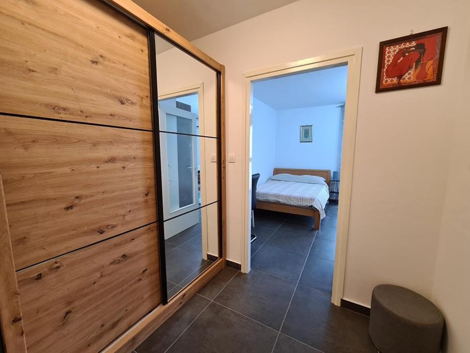 Valkane Beach Studio Apartment プーラ エクステリア 写真